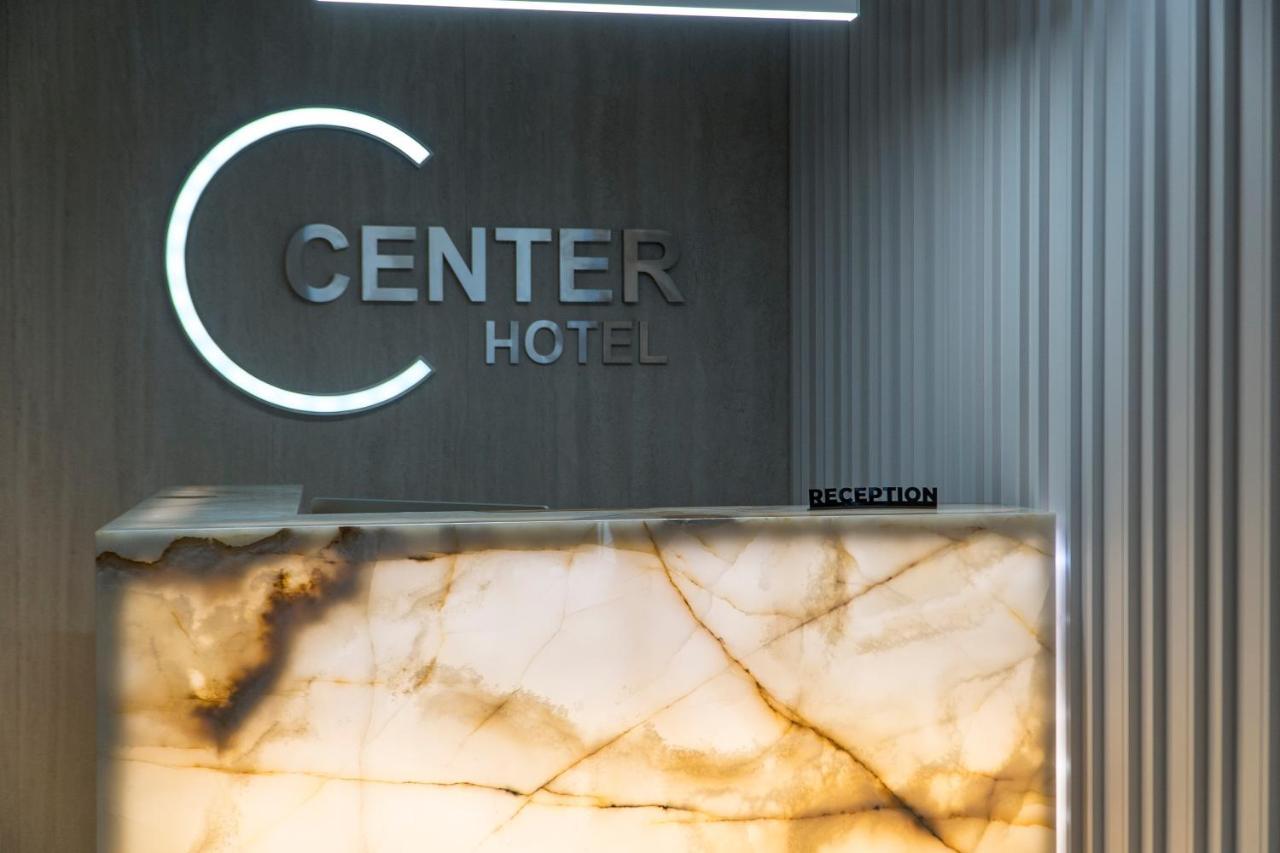 Center Hotel ซารานเดอ ภายนอก รูปภาพ