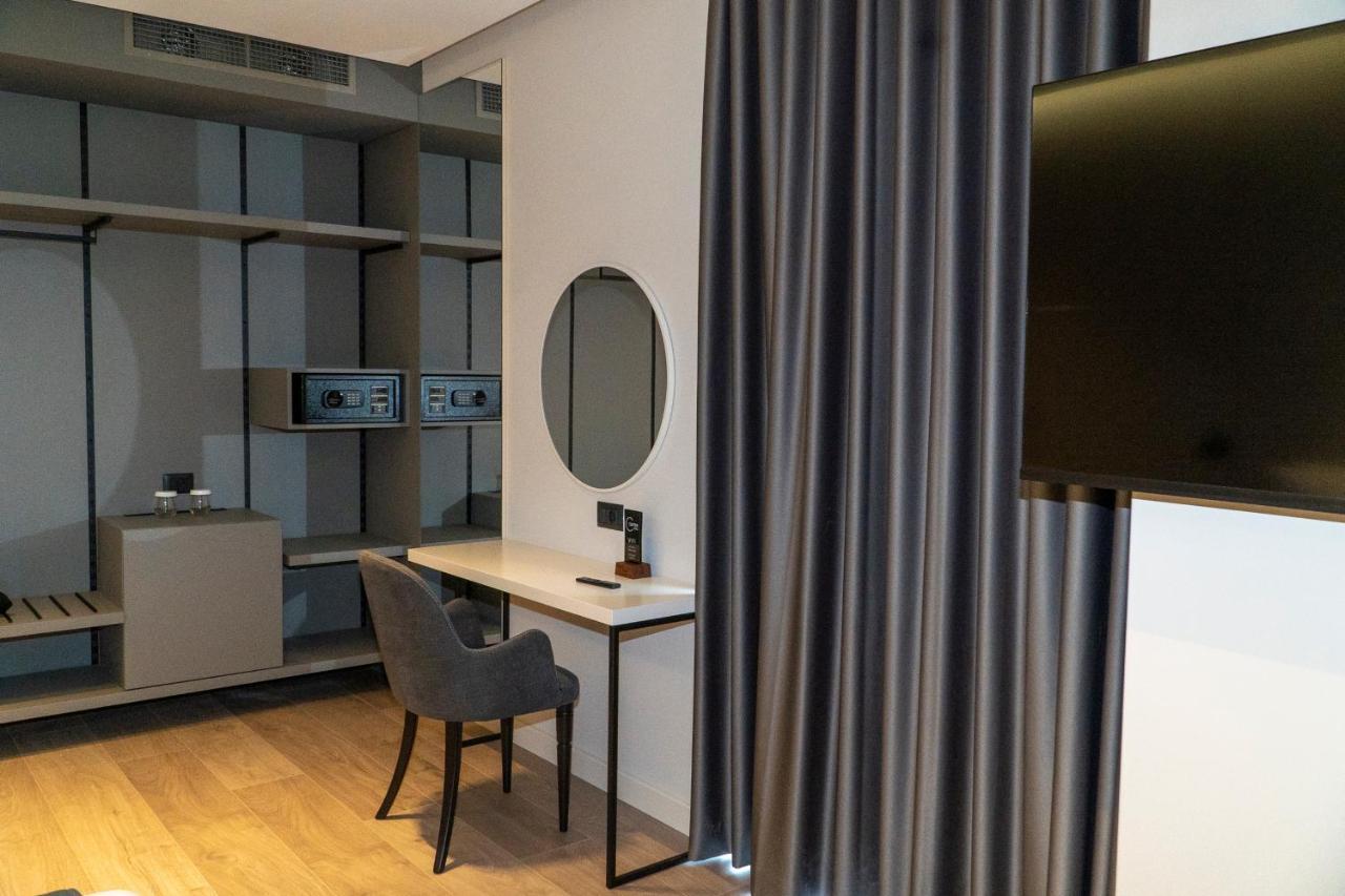 Center Hotel ซารานเดอ ภายนอก รูปภาพ