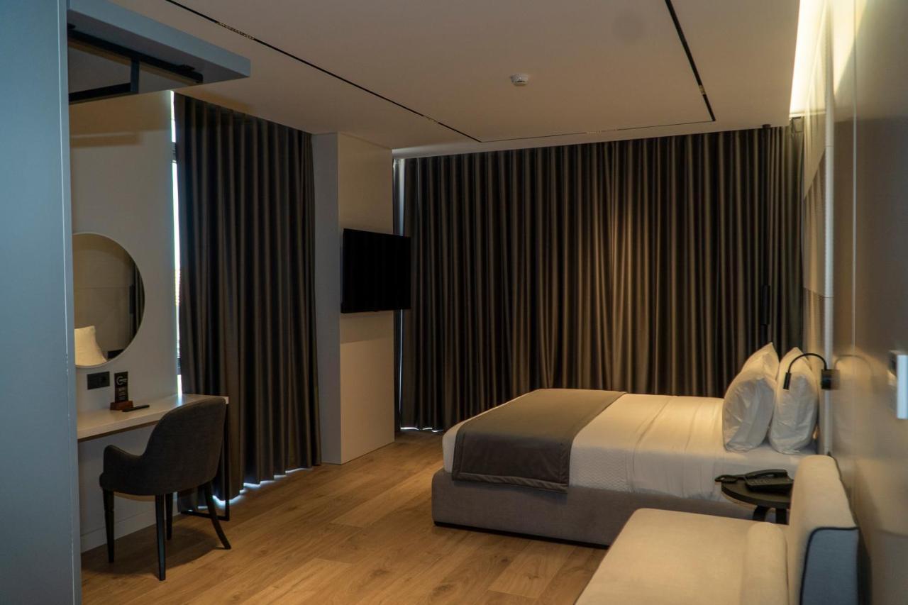 Center Hotel ซารานเดอ ภายนอก รูปภาพ