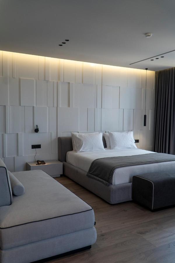Center Hotel ซารานเดอ ภายนอก รูปภาพ