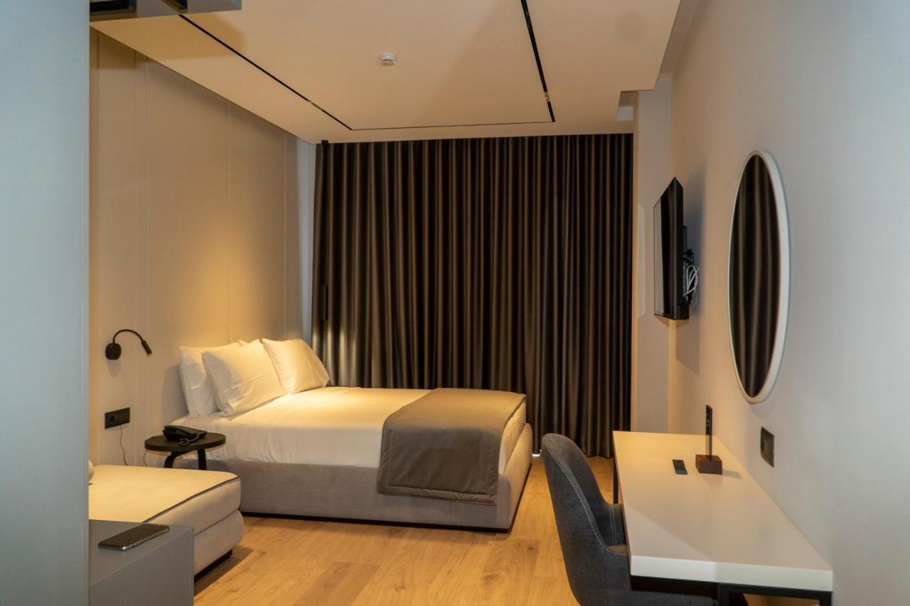 Center Hotel ซารานเดอ ภายนอก รูปภาพ