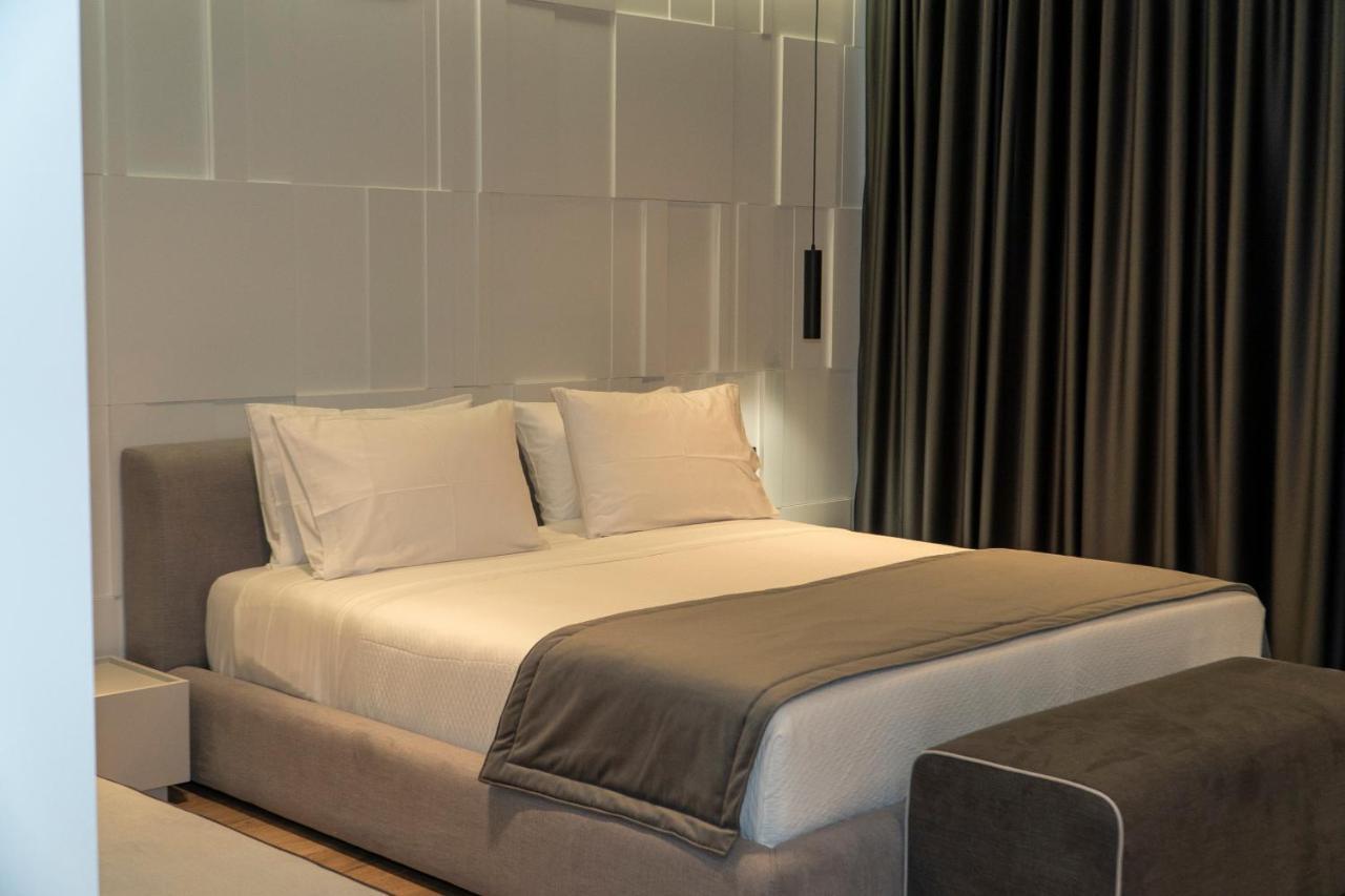 Center Hotel ซารานเดอ ภายนอก รูปภาพ
