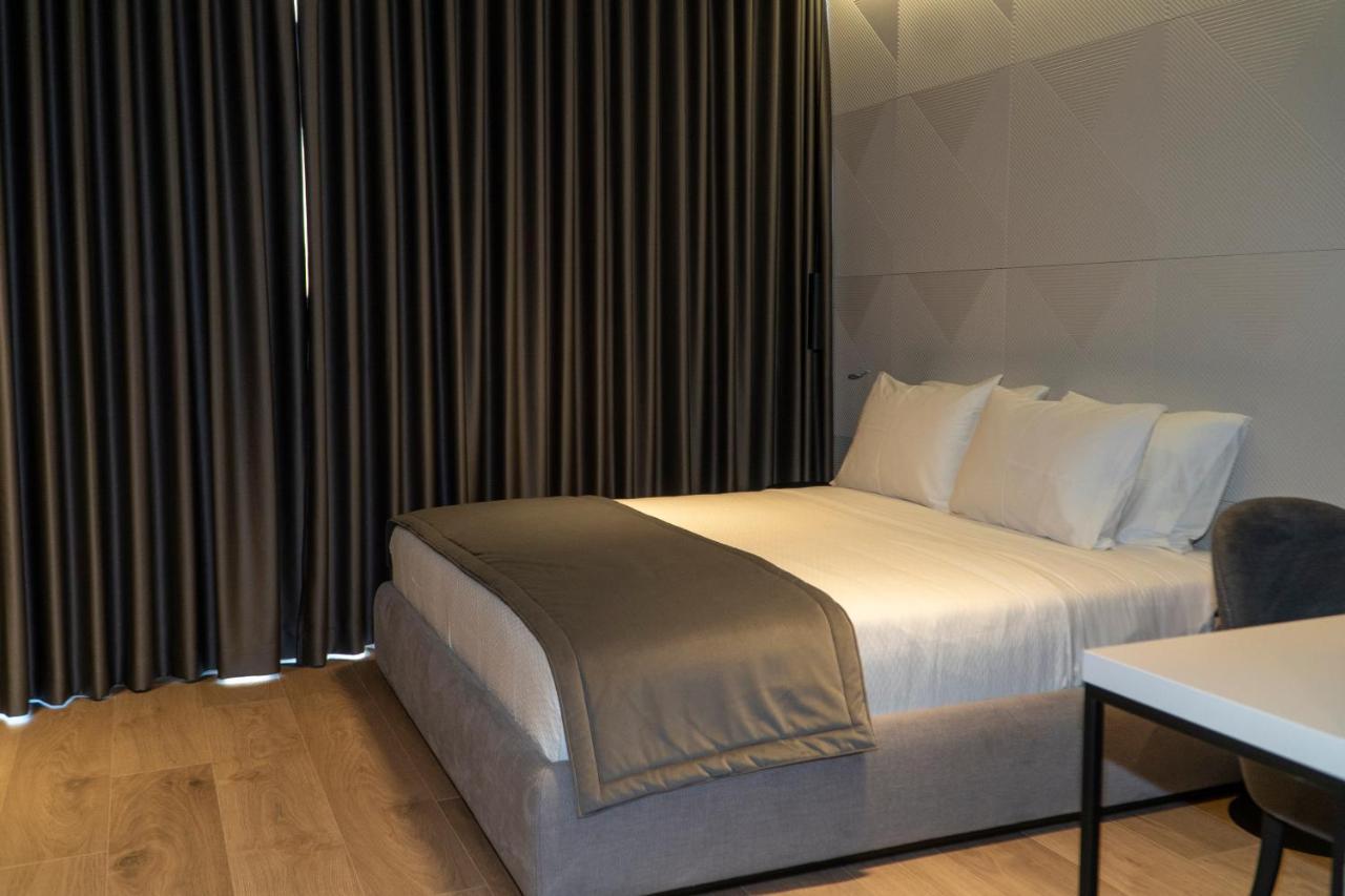 Center Hotel ซารานเดอ ภายนอก รูปภาพ